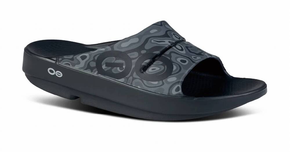 NEW OOFOS unisex ooahh sport sandal in black water camo